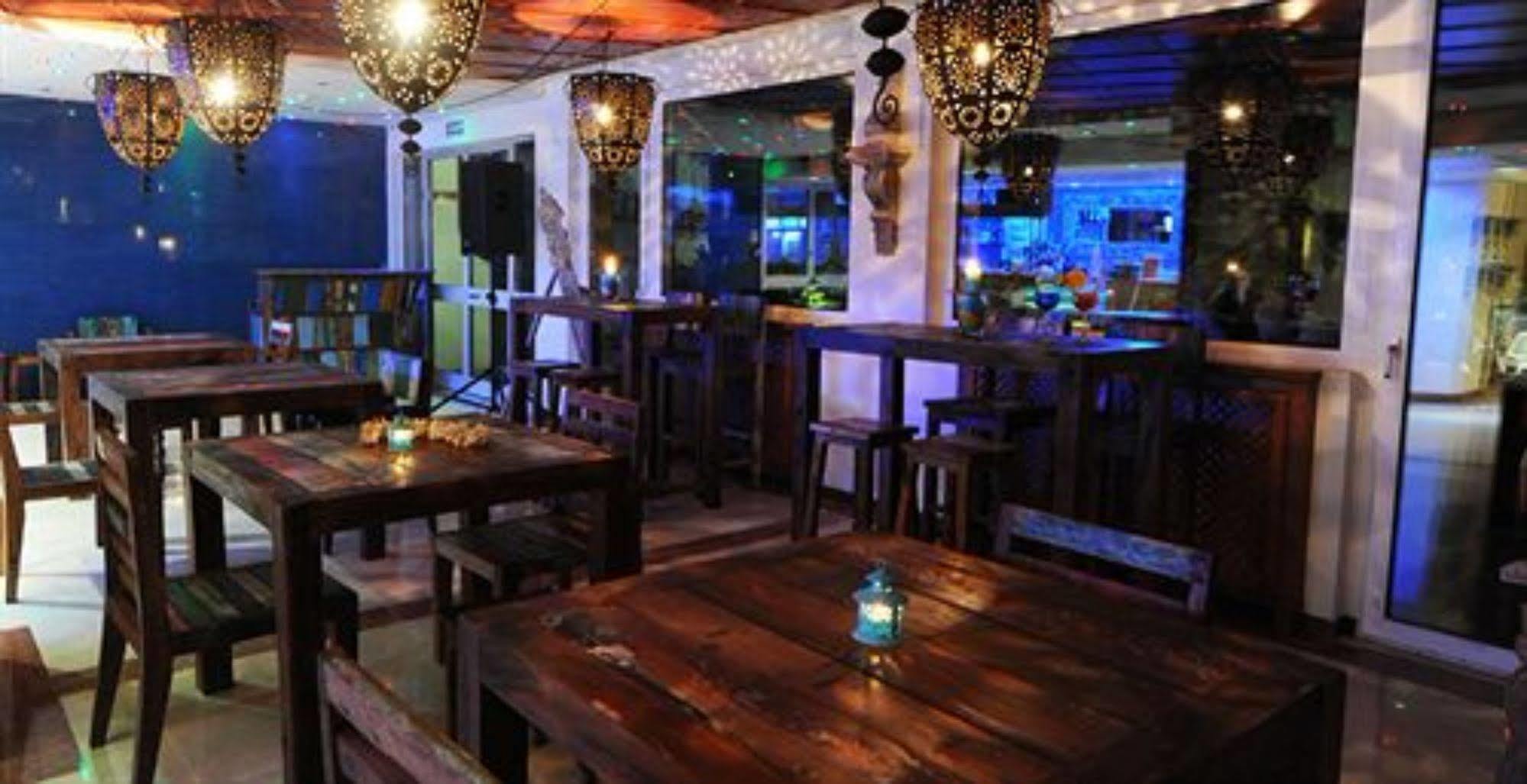 Hotel Centro Turistico Gardesano Буссоленго Экстерьер фото